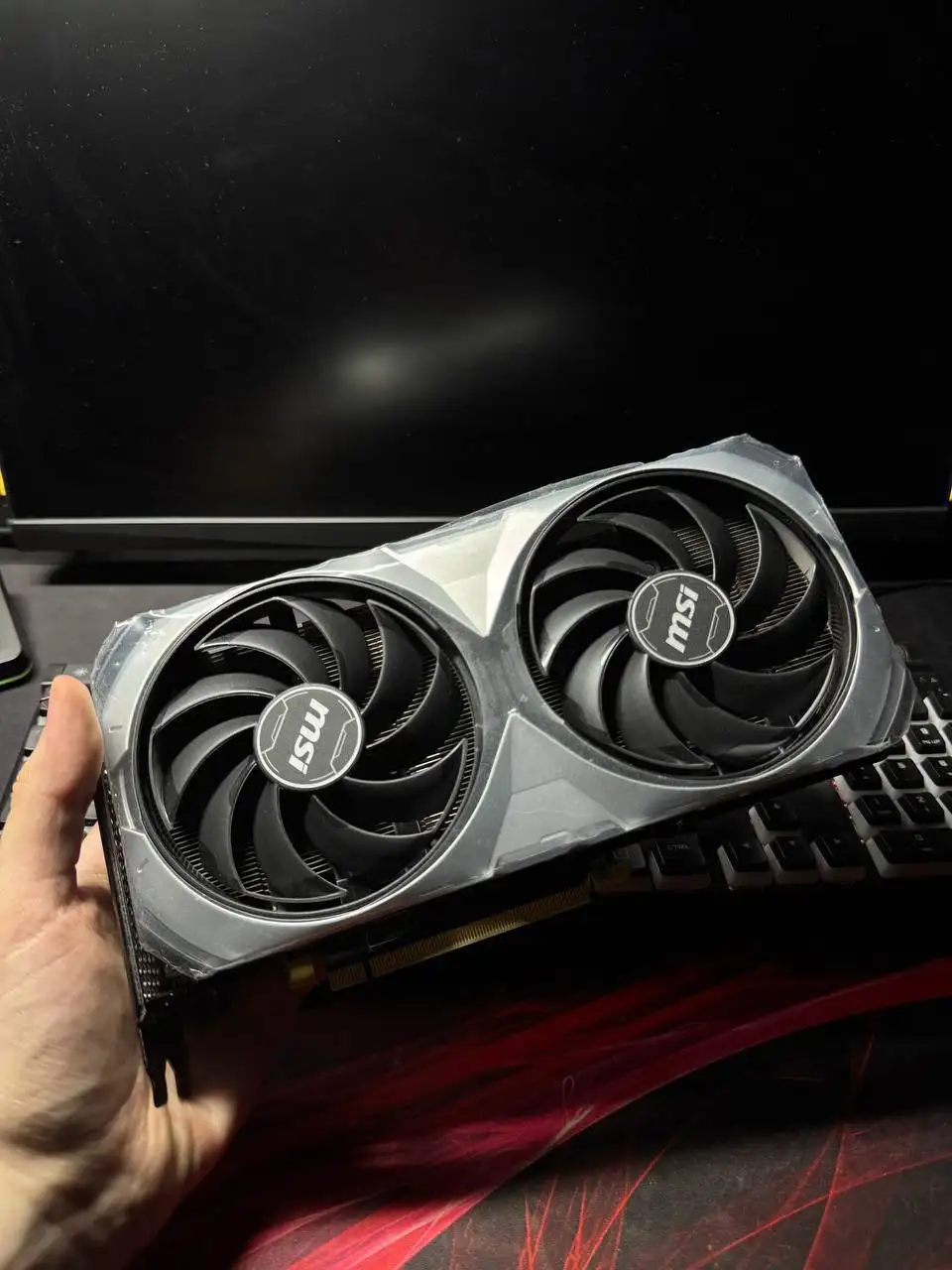 Видеокарта MSI GeForce RTX 4070 и клавиатура Hyperx Alloy Elite 2 - Компьютерные комплектующие (Электроника) в Тверь