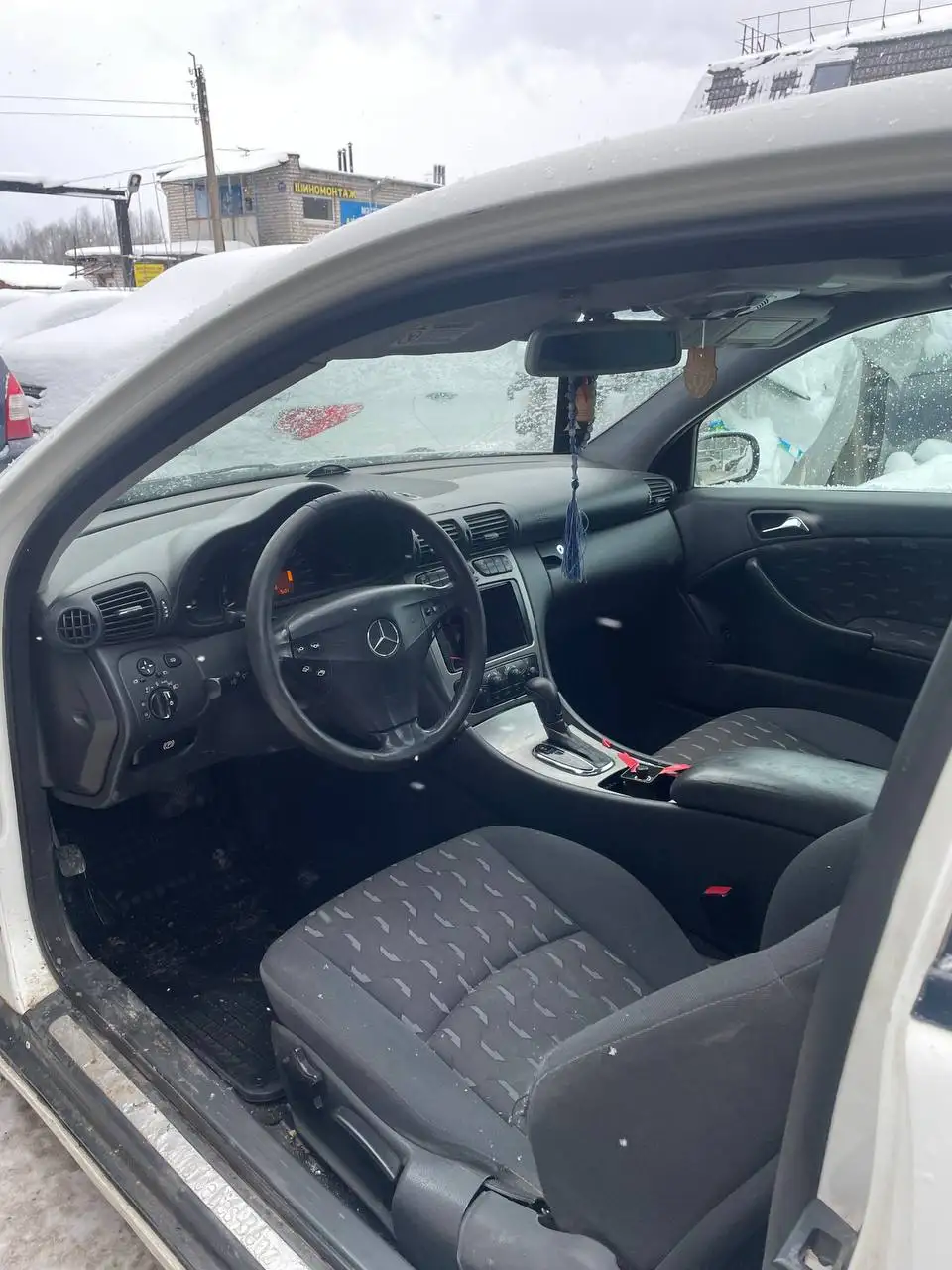 Продам Mercedes C-Class 2001 года - Авто в Тверь