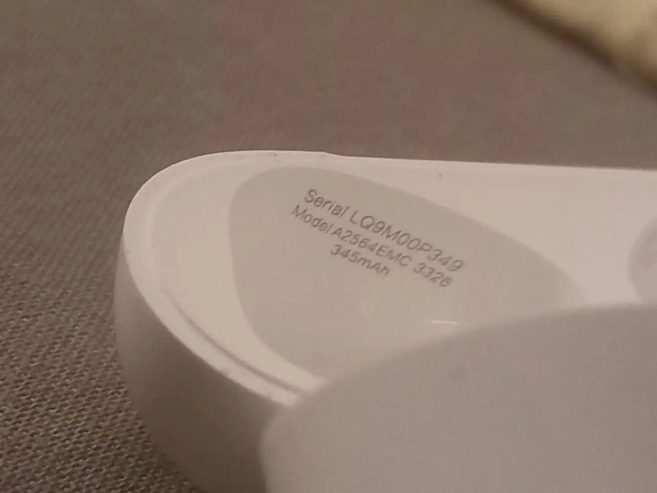 Продажа аккумулятора Airport 3 с оригинальной зарядкой - Аккумуляторы (Электроника) в Тверь