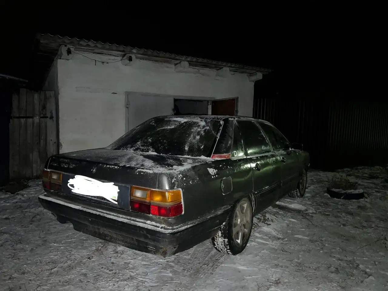 Продам Audi 100 C3 на запчасти - Запчасти (Авто) в Тверь