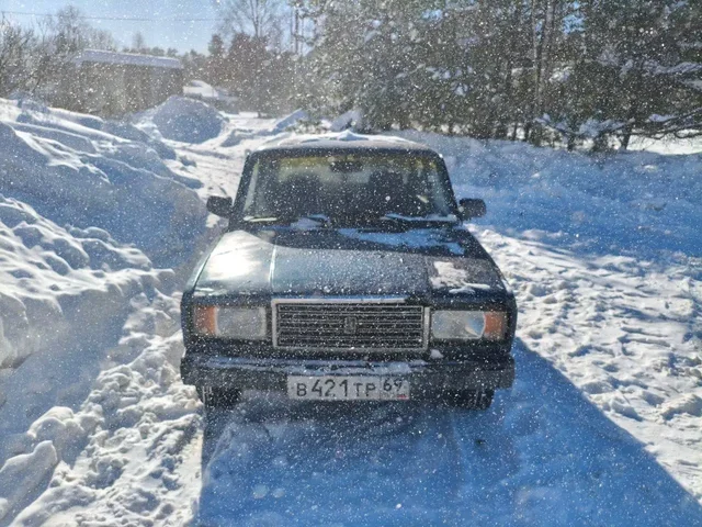 Продам ВАЗ 2107 карбюраторный 2006 года - Авто в Тверь