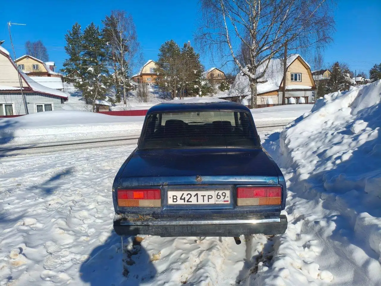 Продам ВАЗ 2107 карбюраторный 2006 года - Легковые автомобили (Авто) в Тверь