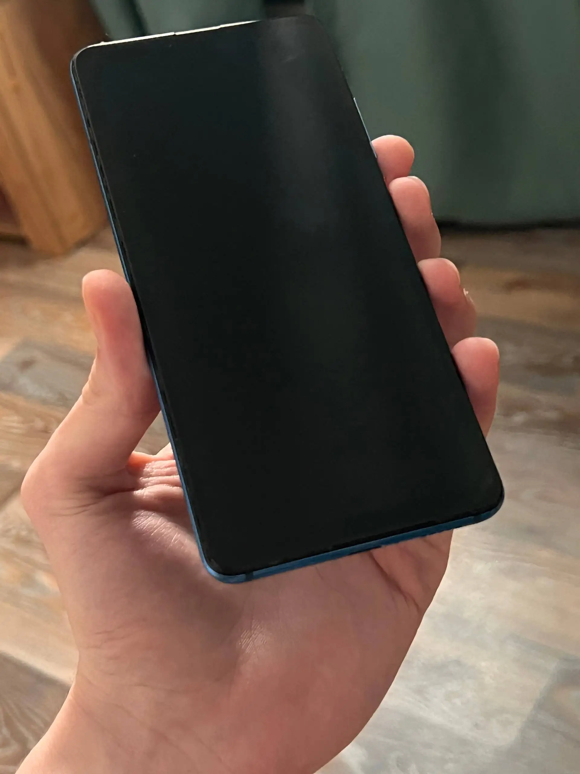 Продажа Xiaomi Mi 9T - Смартфоны и телефоны (Электроника) в Тверь