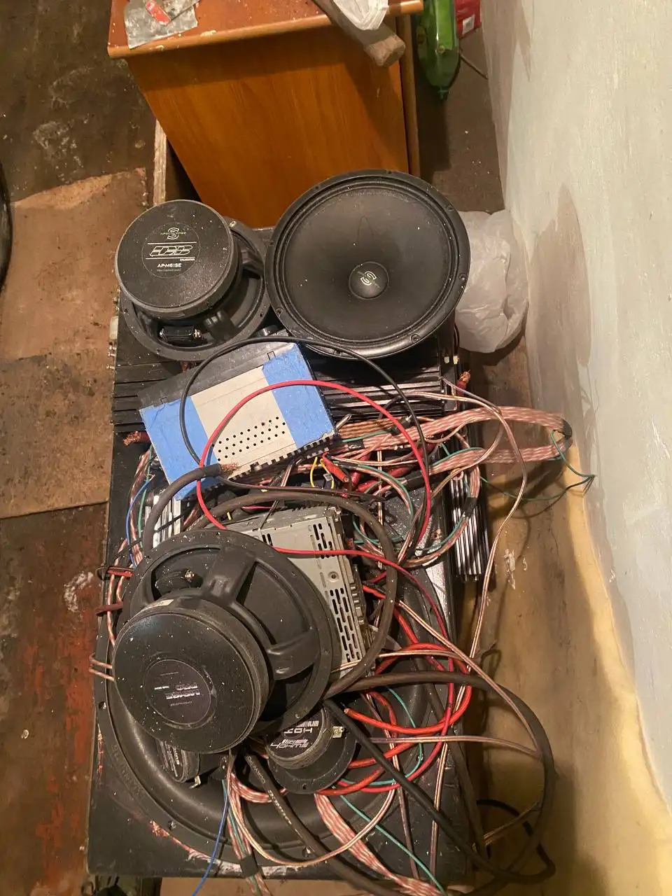 Продам комплект музыки для авто с сабвуфером 15 - Аудио для авто (Запчасти) в Тверь