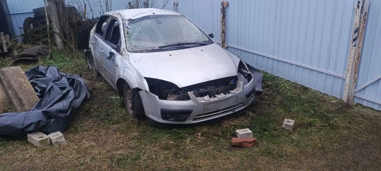 Продам авто целиком или на запчасти - Запчасти (Авто) в Тверь