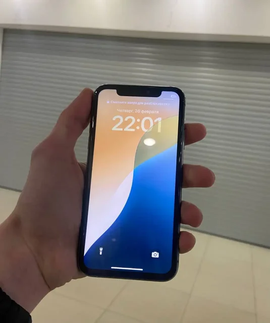 Продажа iPhone с замененным аккумулятором и дисплеем - Смартфоны в Тверь