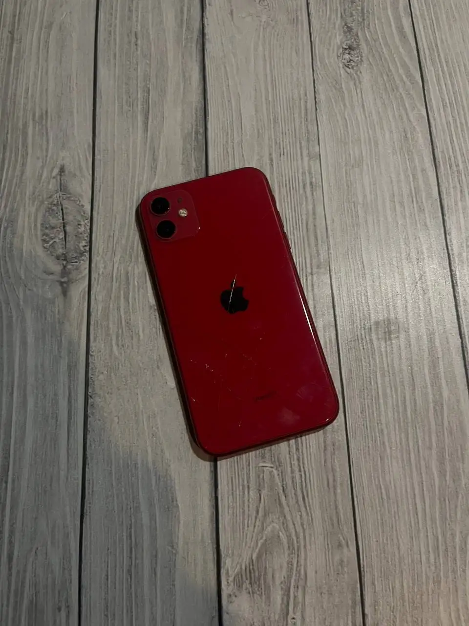 Продажа iPhone 11 128GB с повреждениями - Смартфоны (Электроника) в Тверь