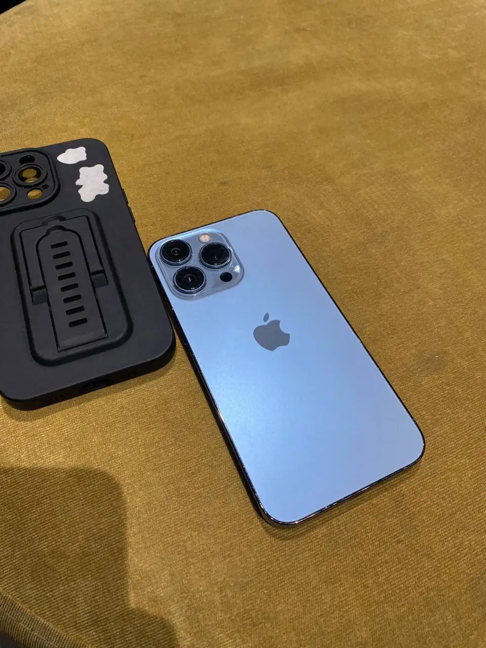 Обмен iPhone на другие товары с доплатой - Смартфоны и гаджеты (Электроника) в Тверь