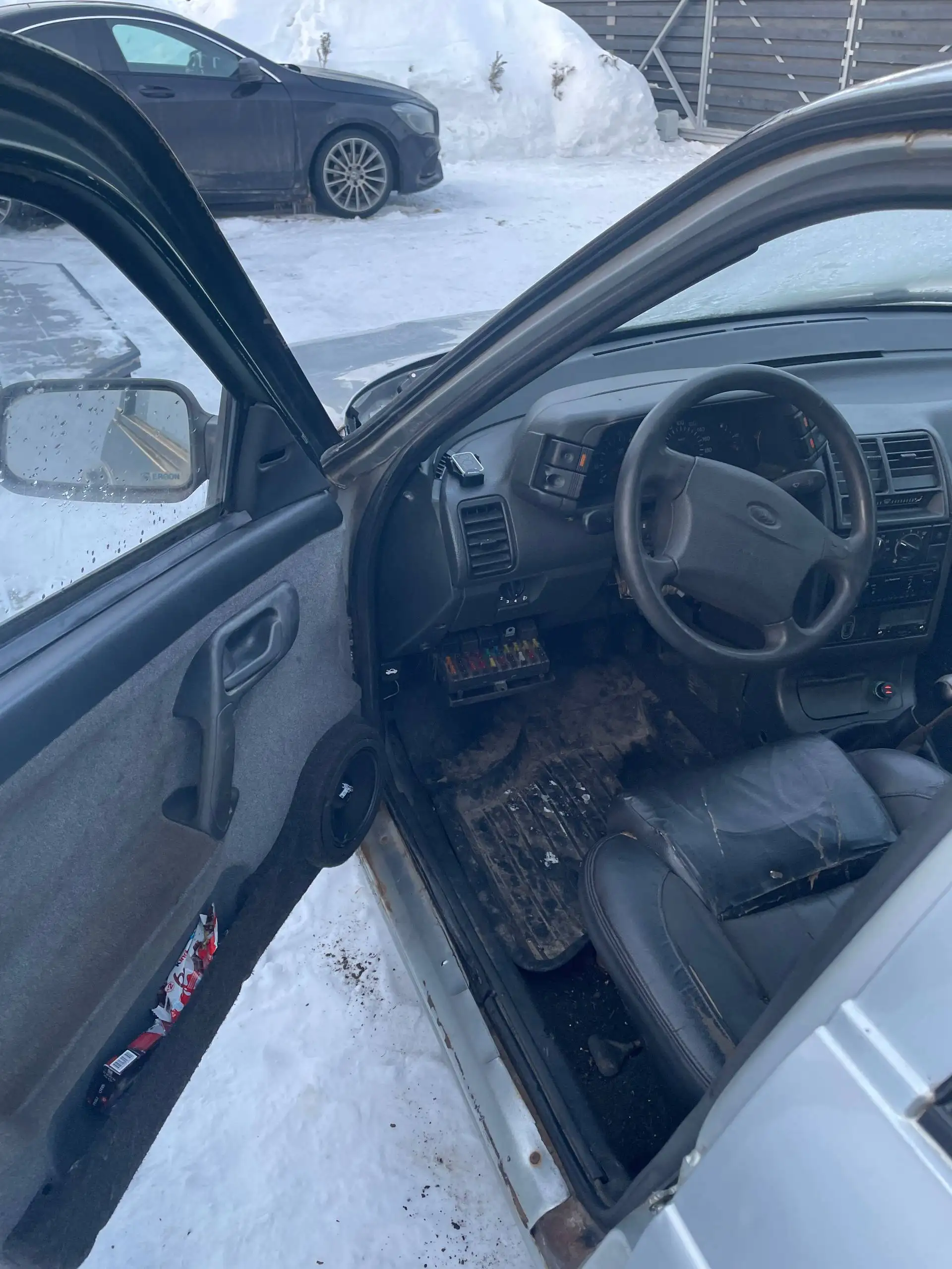 Обмен 124 шеснаря с новыми деталями - Запчасти (Авто) в Тверь