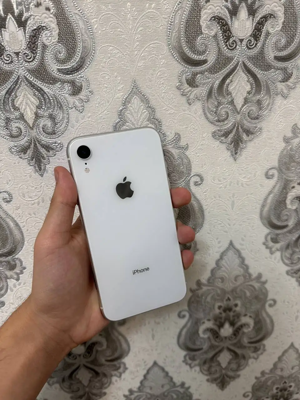 Продажа iPhone XR и iPhone 11 - Смартфоны (Электроника) в Тверь