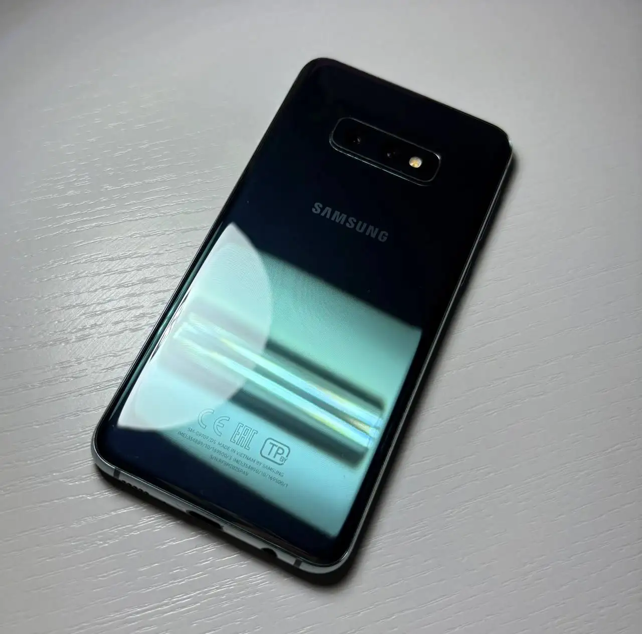 Продам/обменяю Samsung Galaxy S10e 6/128 ГБ - Смартфоны (Электроника) в Тверь