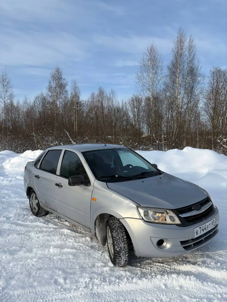 Продам автомобиль Volkswagen Passat B7 2013 года - Авто в Тверь