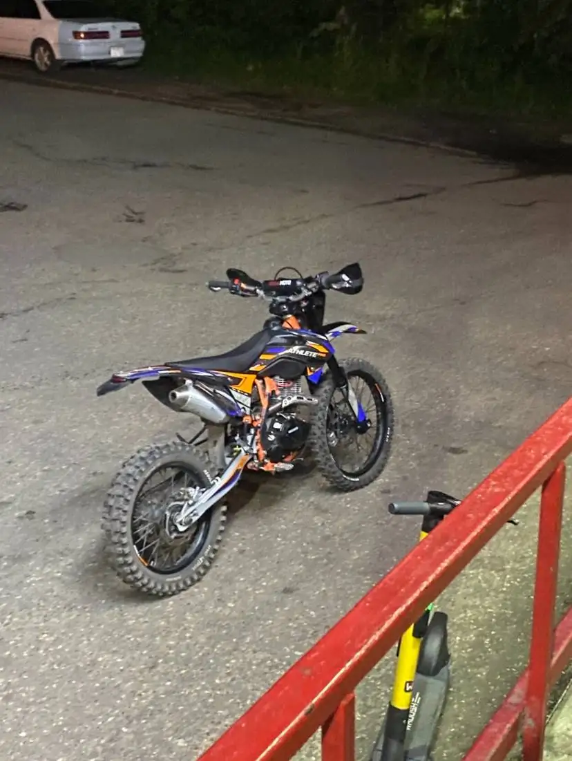 Срочная продажа авто, мото или запчастей в Твери - Запчасти (Авто) в Тверь