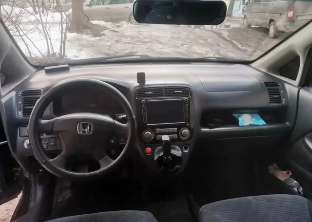 Продажа Хонда 2001 года, 7-местная, не битая - Нива в Тверь