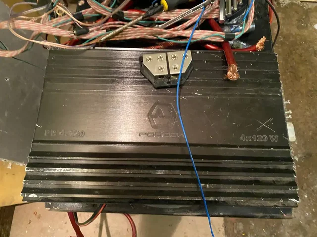 Продам рабочие запчасти для авто в Твери - Выхлопная система в Тверь