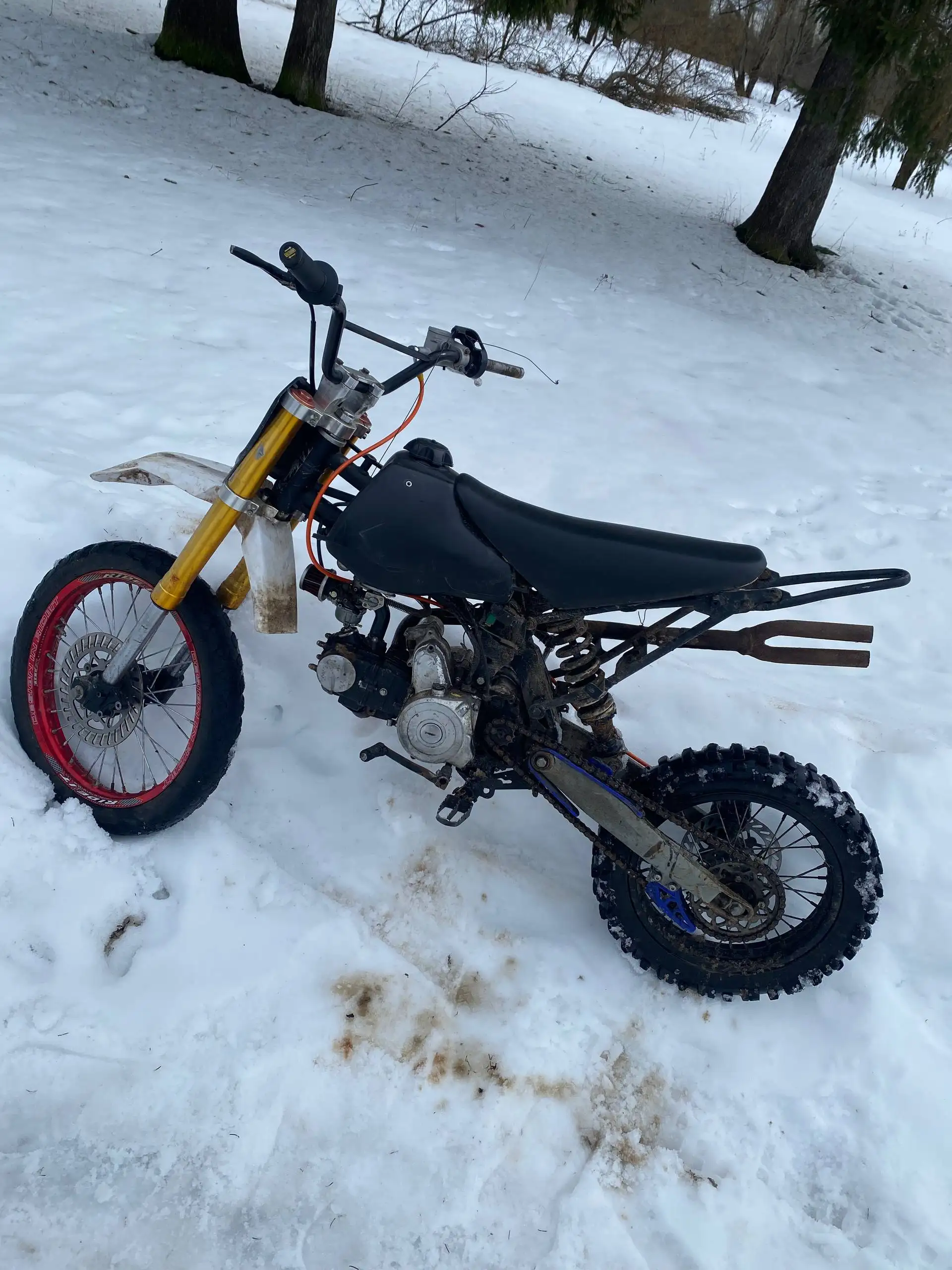 Продажа автозапчастей в Твери - Запчасти в Тверь