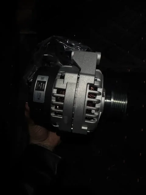 Генератор на ВАЗ передний привод 140 ампер - Колеса в Тверь