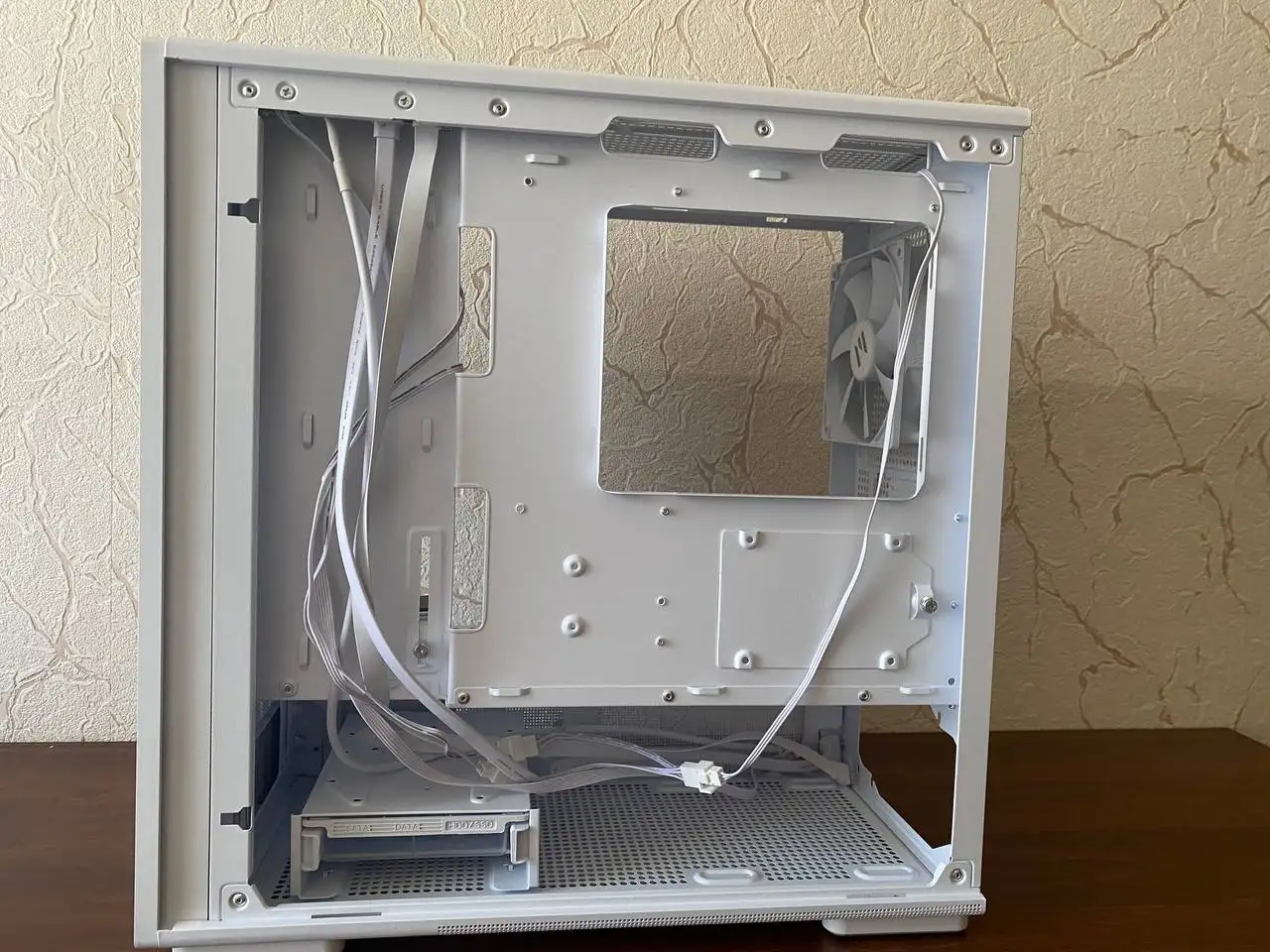 Продажа корпуса от Zalman - Компьютерные корпуса (Электроника) в Тверь