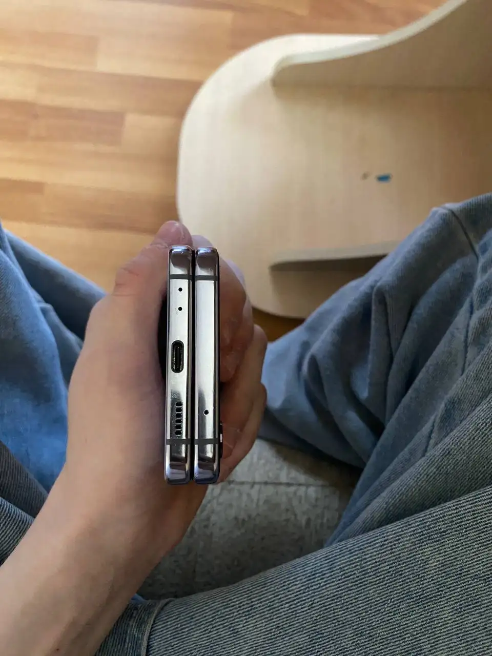 Samsung Z Flip 4 в отличном состоянии - Смартфоны (Электроника) в Тверь