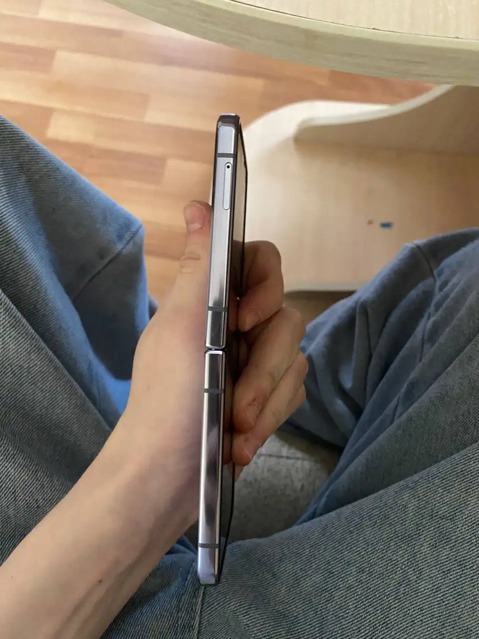 Samsung Z Flip 4 в отличном состоянии - Смартфоны (Электроника) в Тверь