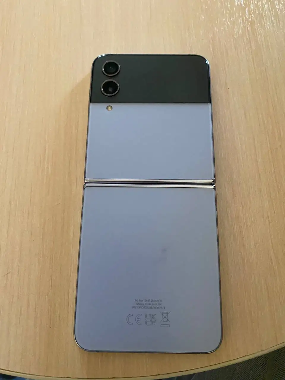 Samsung Z Flip 4 в отличном состоянии - Смартфоны (Электроника) в Тверь