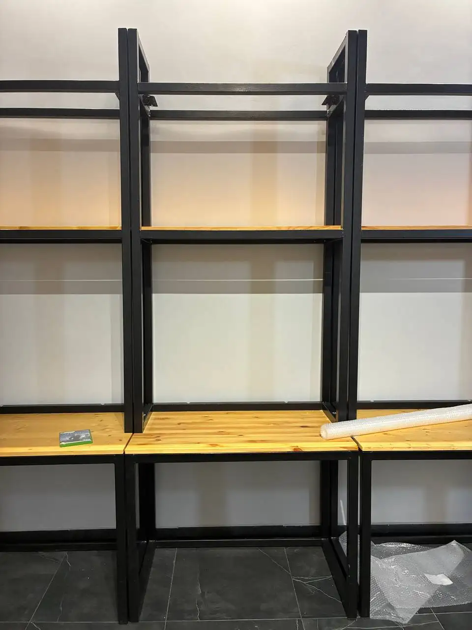 Столы и стелажи 12 штук - Для дома и дачи в Тверь