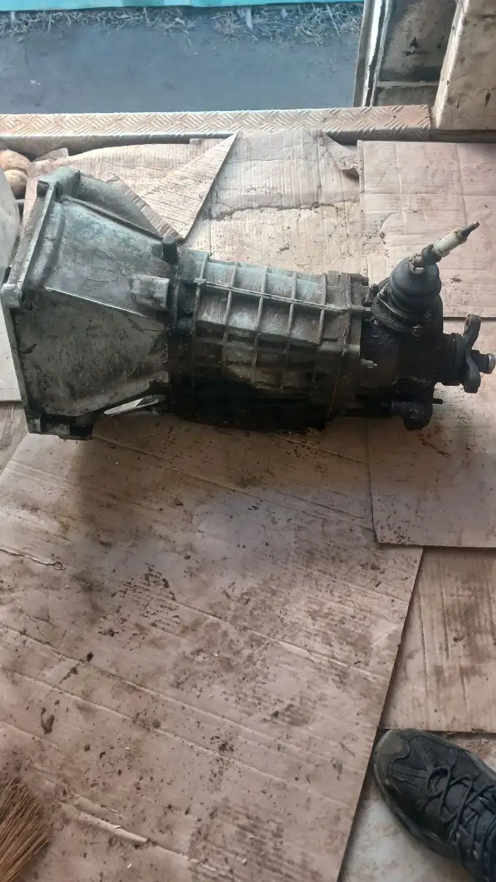 Продажа КПП на классику 5-ступенчатую - Автозапчасти (Запчасти) в Тверь