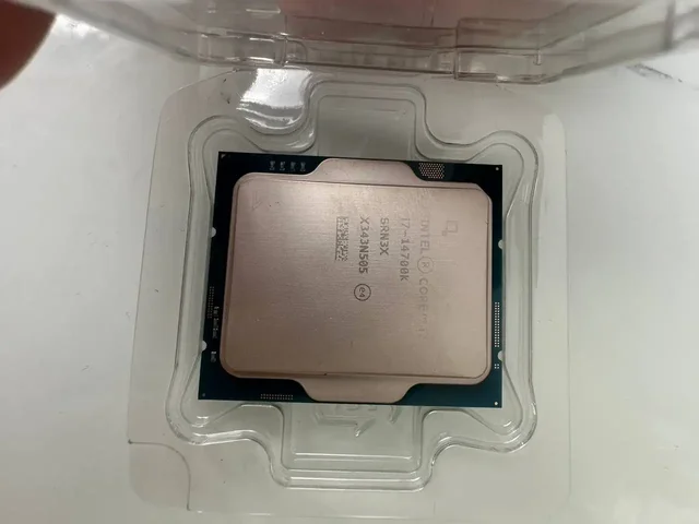 Продажа по цене лс в Твери - Минивэны/фургоны в Тверь