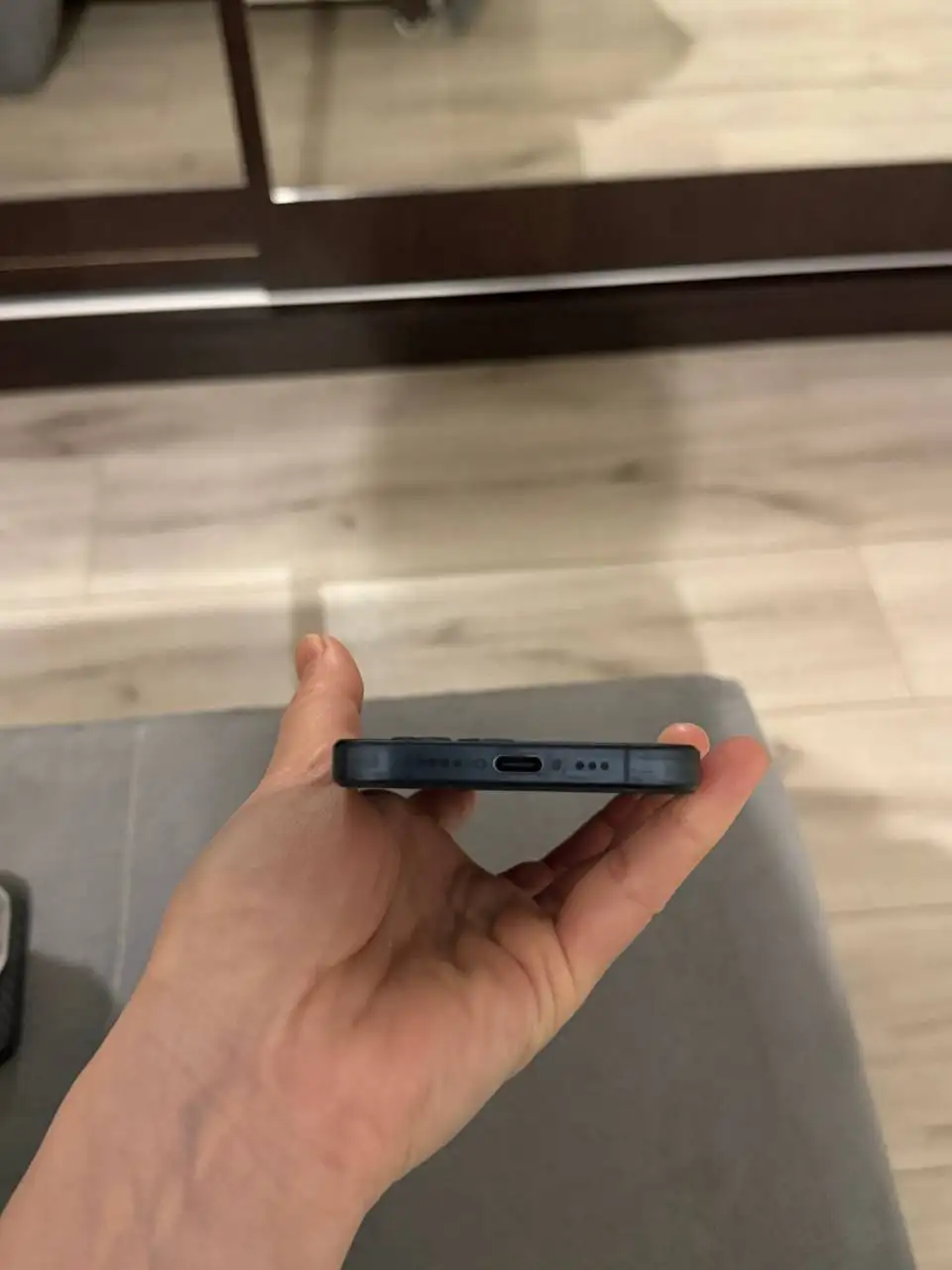 iPhone 15 Pro 128GB с замененным экраном - Смартфоны и телефоны (Электроника) в Тверь