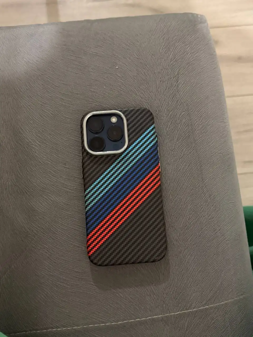 iPhone 15 Pro 128GB с замененным экраном - Смартфоны и телефоны (Электроника) в Тверь