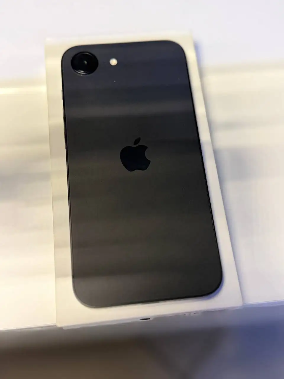 Смартфон iPhone 16е 128GB Sim+eSim - Смартфоны (Электроника) в Тверь