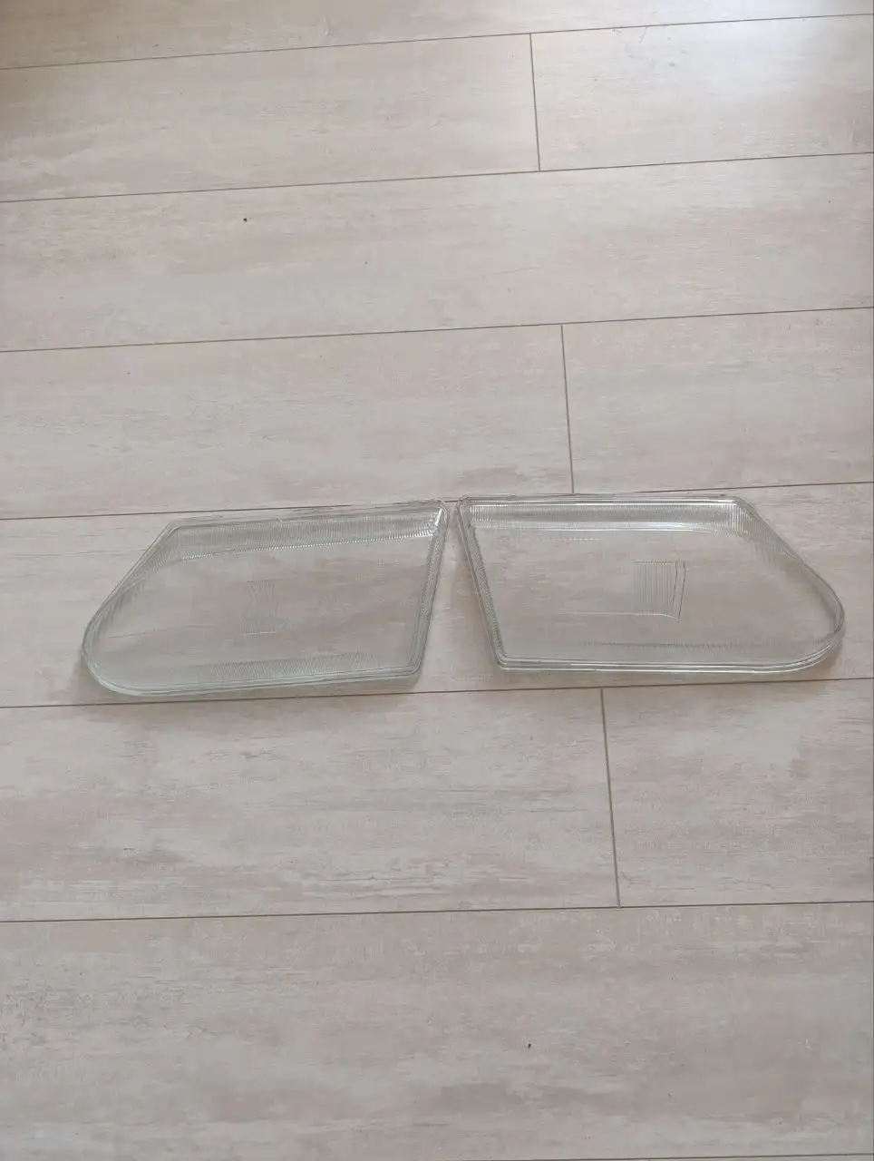 Стекла от 13-15 - Автостекла (Запчасти) в Тверь