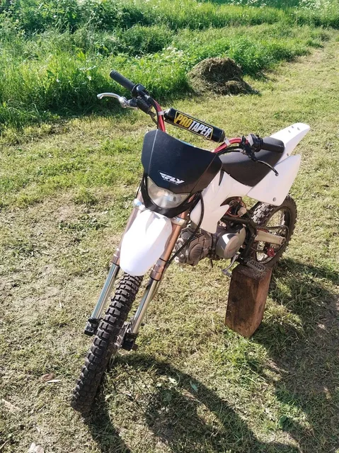 Продажа мотоцикла 140 кубов - Авто в Тверь