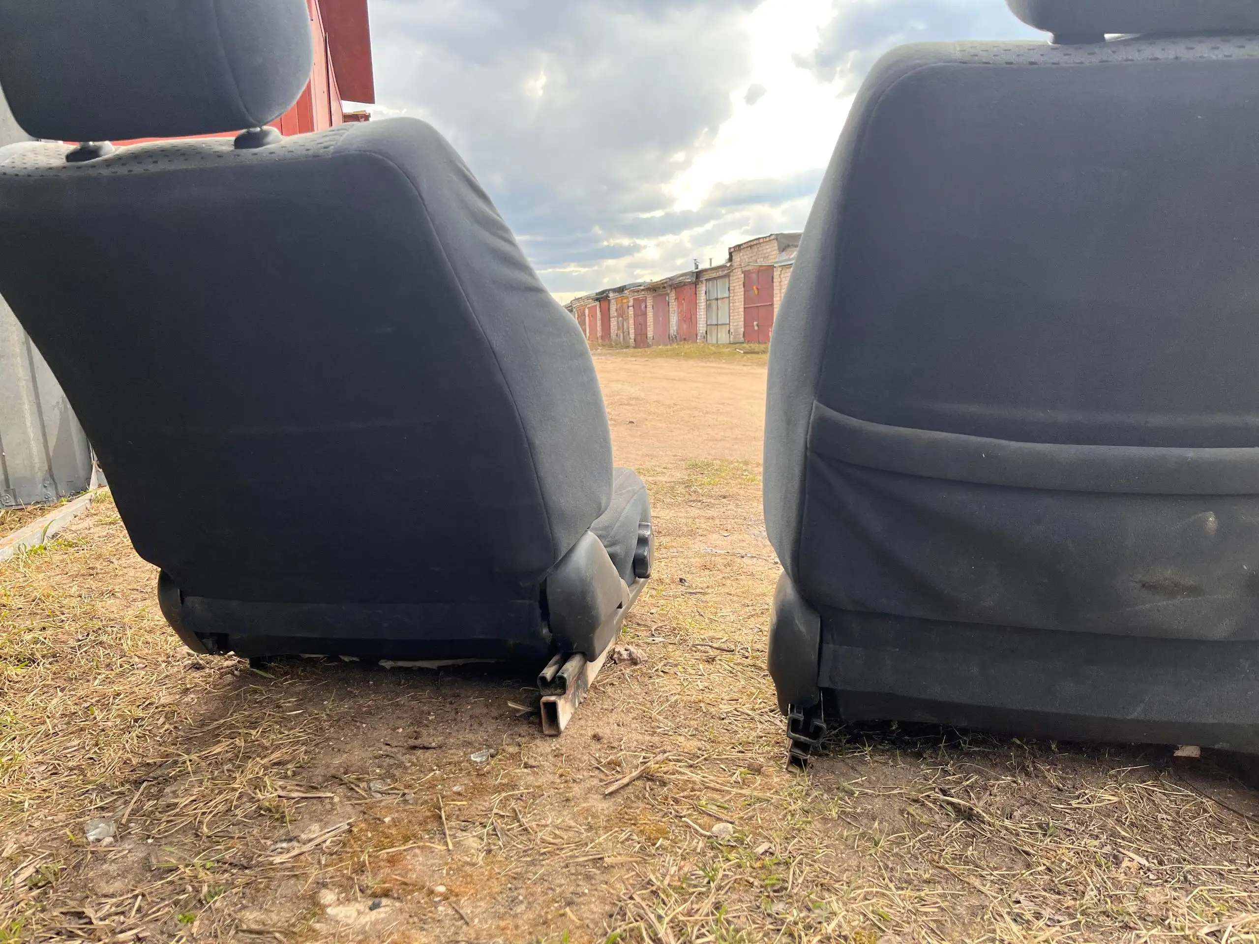 Продам сидения с Нивы - Автозапчасти (Запчасти) в Старица