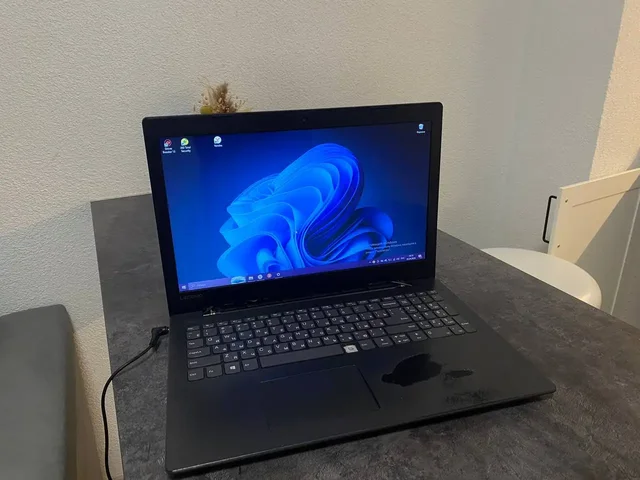 Продам ноутбук Lenovo - Игровые консоли в Тверь