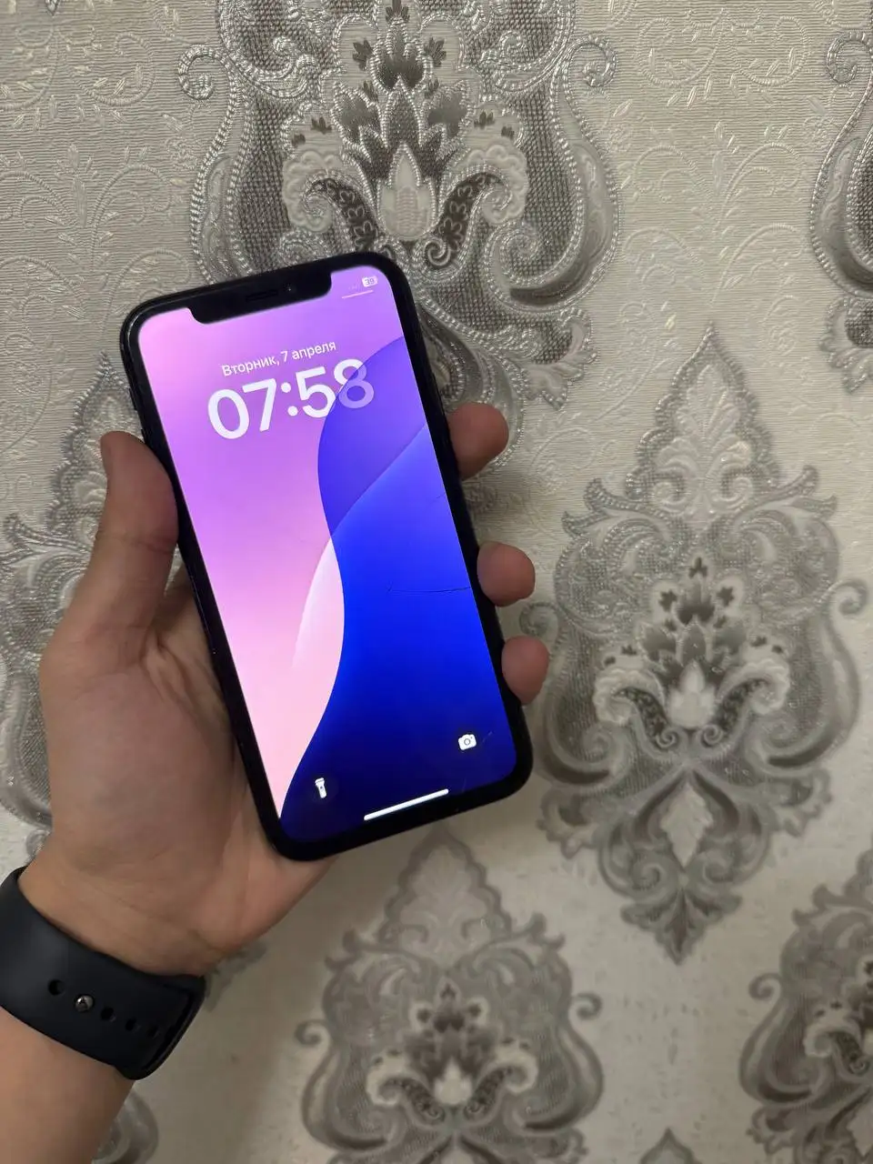 Продажа iPhone XR, iPhone 11 и iPhone Xs Max - Смартфоны (Электроника) в Тверь