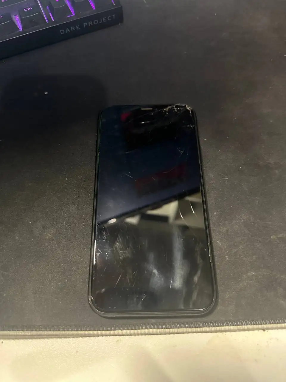 Продам iPhone XR с неработающим Face ID - Смартфоны (Электроника) в Тверь