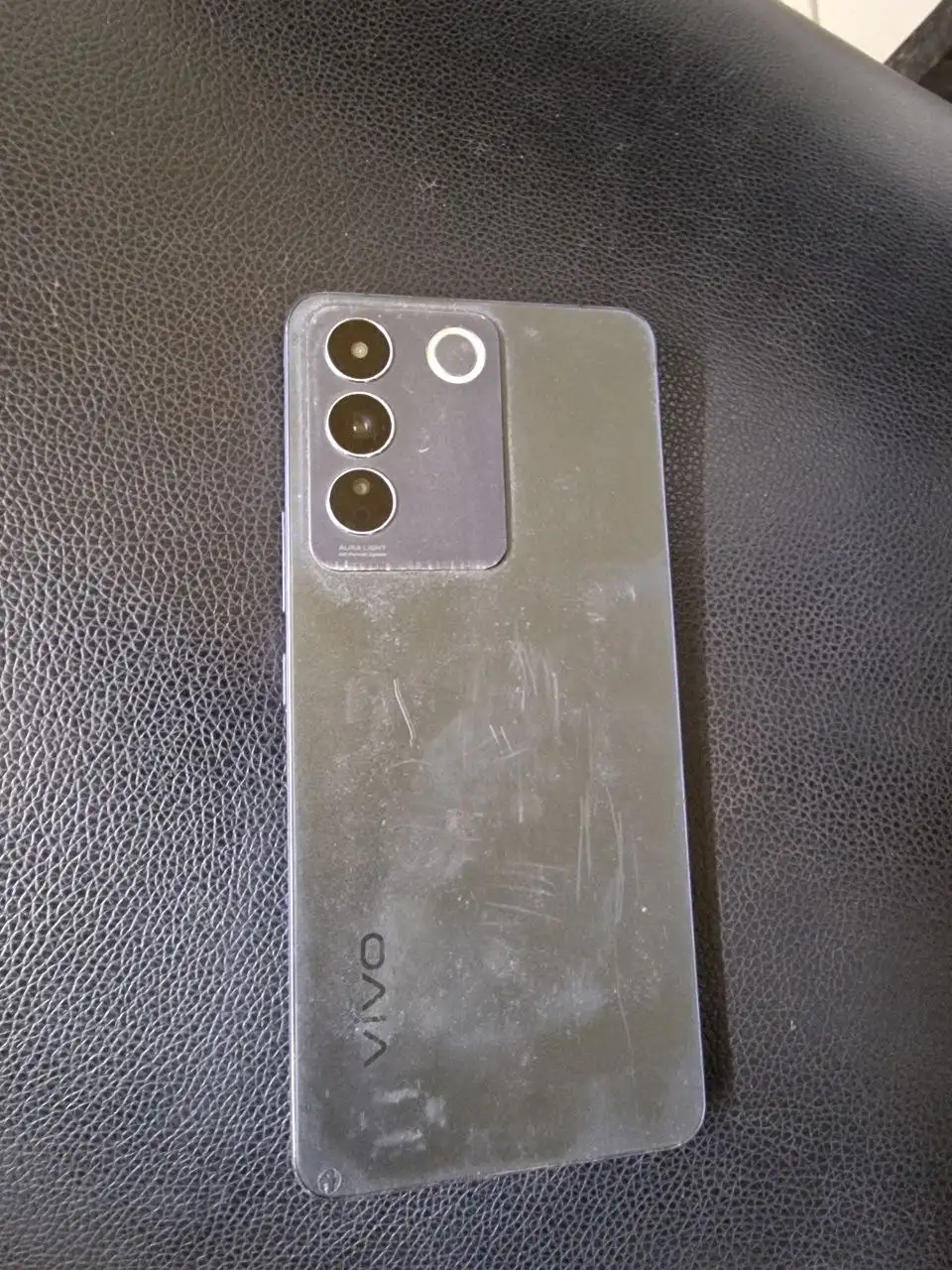 Продам Vivo V27e в хорошем состоянии - Смартфоны (Электроника) в Тверь