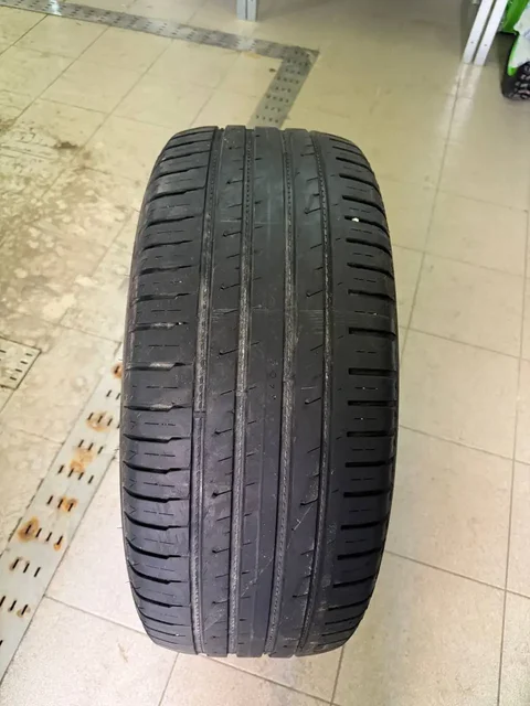 Продам летний комплект резины R18 - Электротранспорт в Тверь