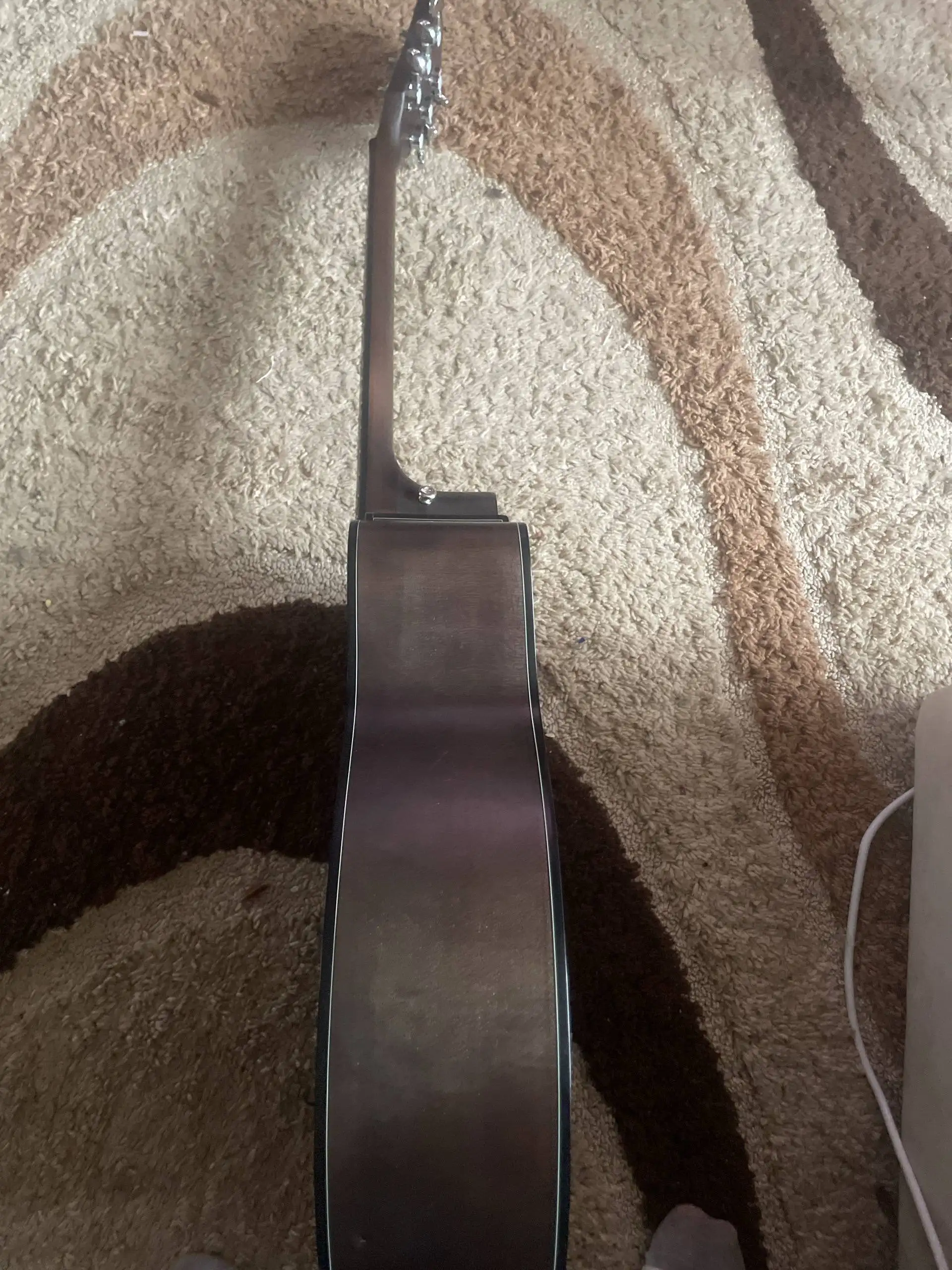 Продажа гитары в отличном состоянии - Музыкальные инструменты (Хобби и отдых) в Тверь