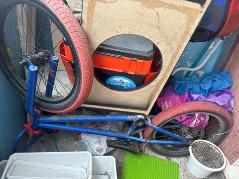 Продам велосипед BMX в Твери - Бильярдные столы в Тверь