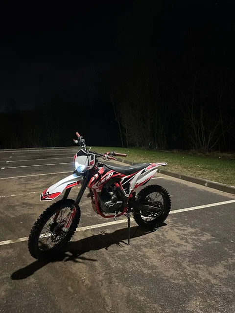 Мотоцикл 300 кубиков с баланс валом - Мототехника в Тверь