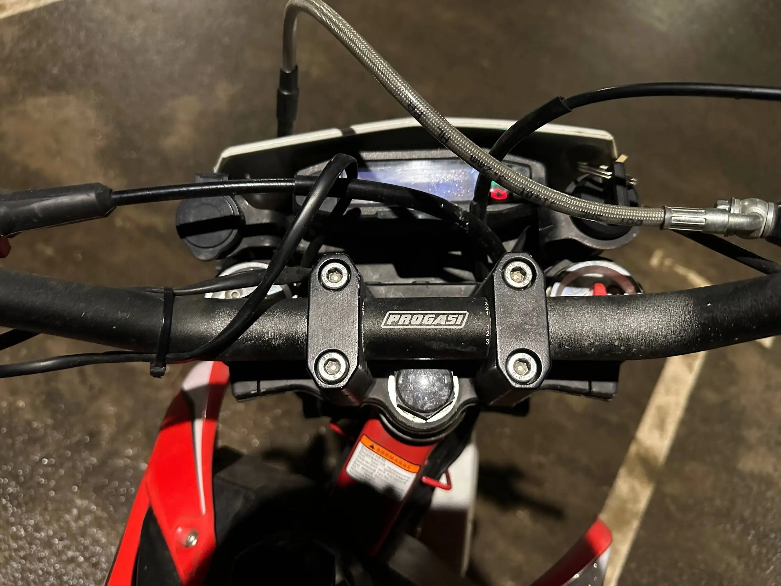 Мотоцикл 300 кубиков с баланс валом - Мото (Авто) в Тверь