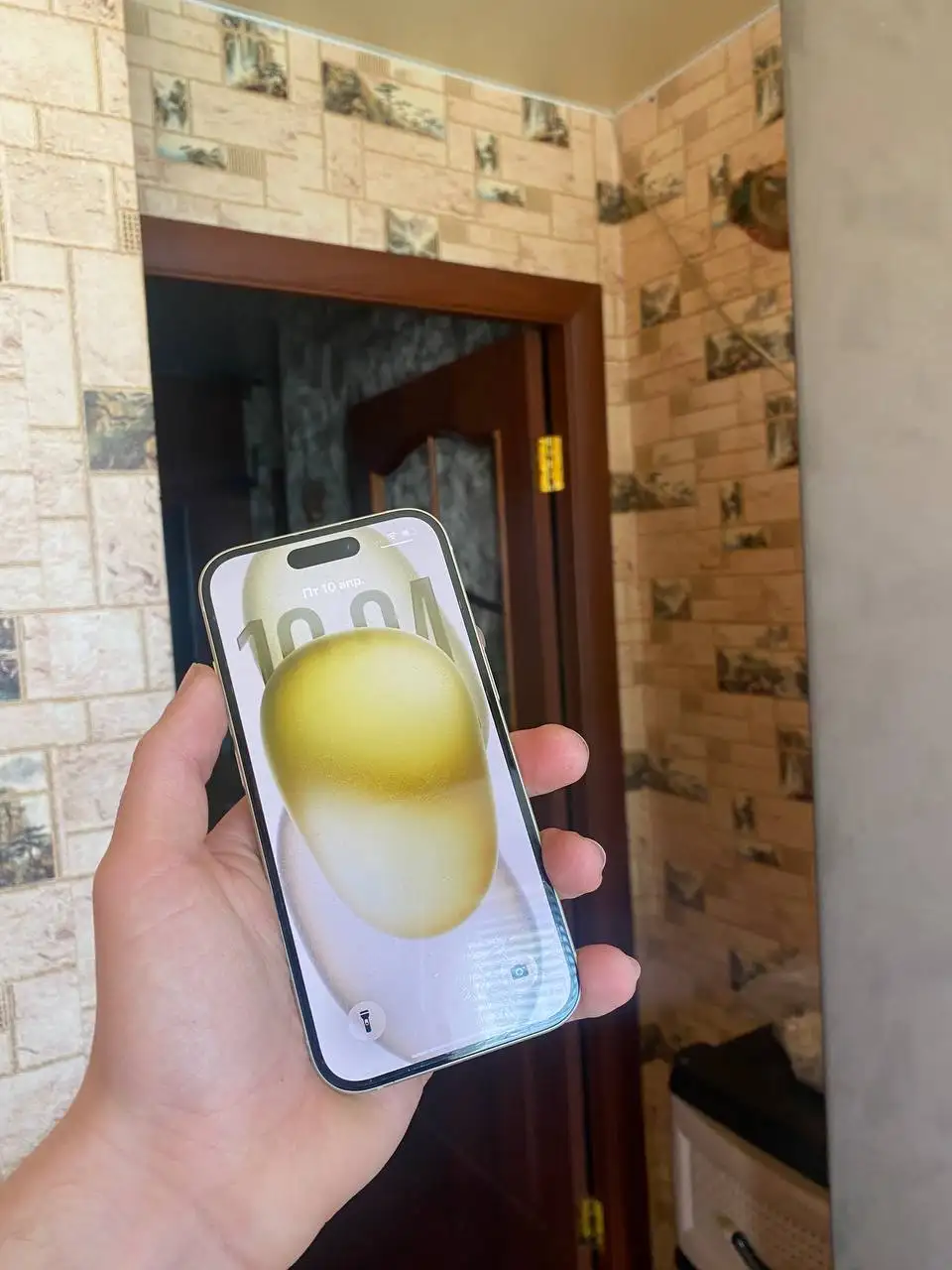 Продам iPhone 15 в отличном состоянии - Смартфоны и телефоны (Электроника) в Тверь