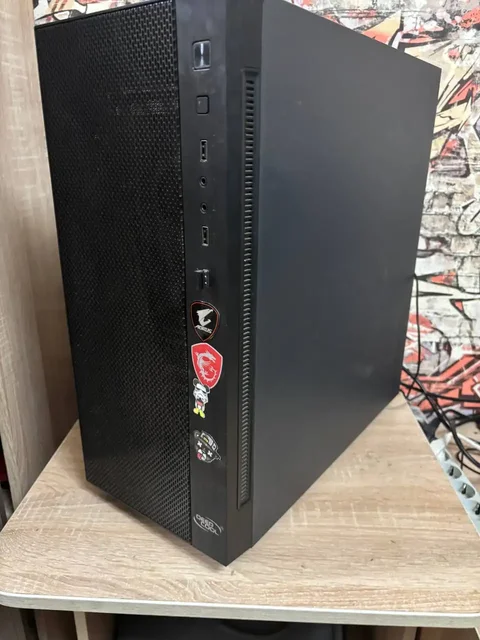 Продам компьютер с процессором 3600Х и видеокартой 1660 - Барахолка в Тверь