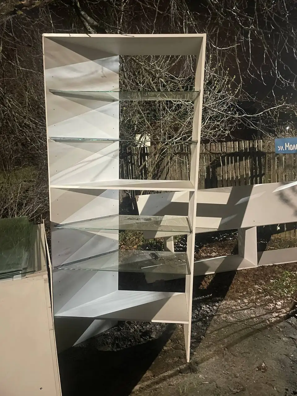 Продажа витрин и ресепшена - Торговое оборудование (Готовый бизнес и оборудование) в Тверь