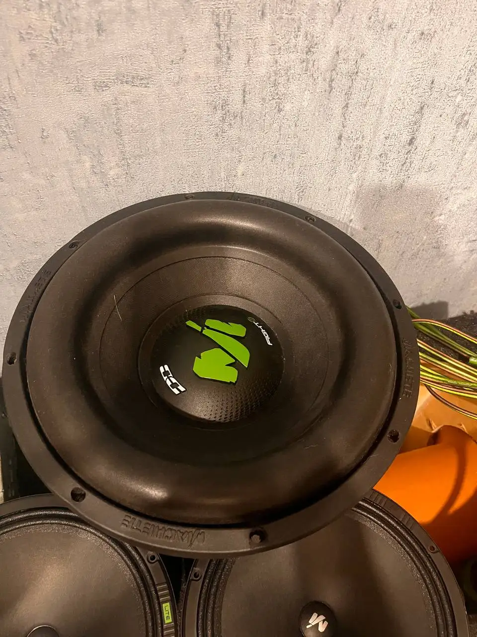 Продам сабвуфер и усилители Machete - Авто в Тверь