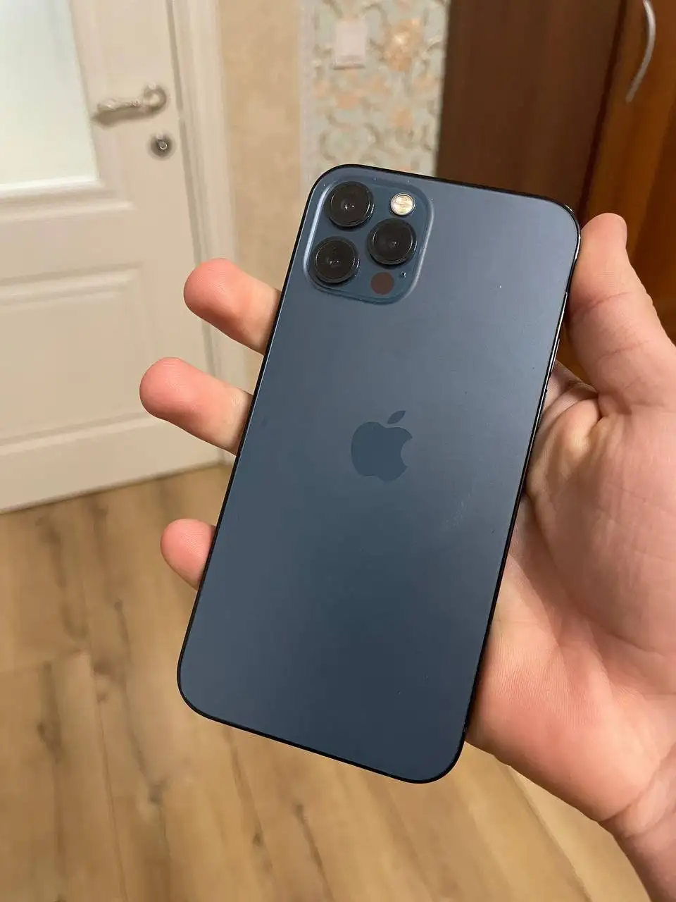 Обмен iPhone 12 Pro 256GB - Смартфоны и телефоны (Электроника) в Тверь