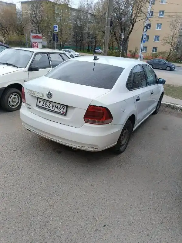 Продаю Поло 2019 АКПП - Легковые автомобили (Авто) в Тверь