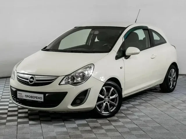 Opel Corsa 2011 120000 км - Двигатели в Тверь